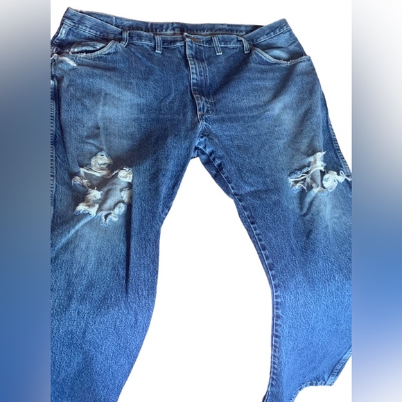 WRANGLER Men’s Destroyed Distressed Denim Blue Jeans Pants 44” x 30” - Picture 9 of 14
